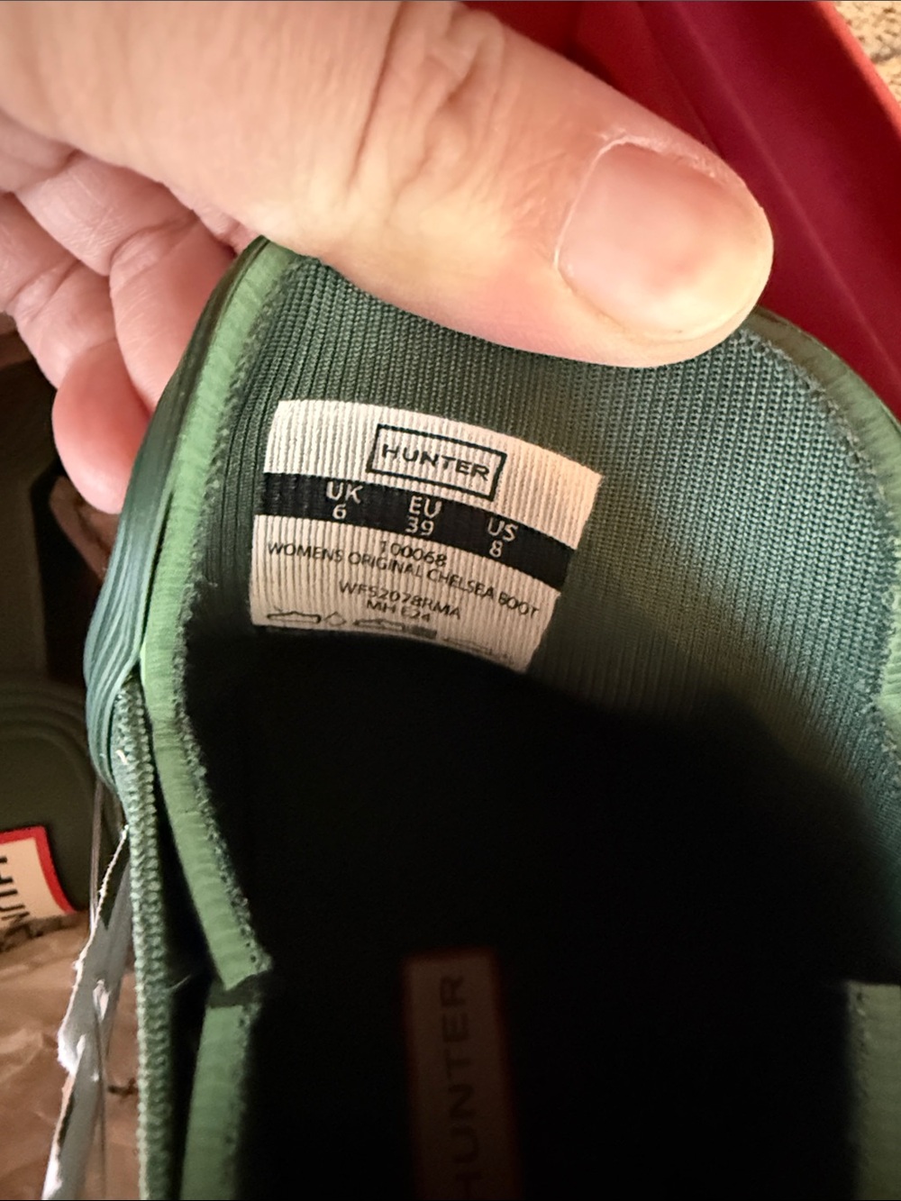Hunter Kids Matte Forest Green Chelsea Rain Boots - Picture 2 of 4